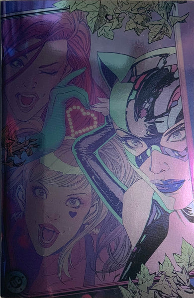 GOTHAM CITY SIRENS : UNFIT FOR ORBIT # 5 FOIL CONNECTING VARIANT COVER